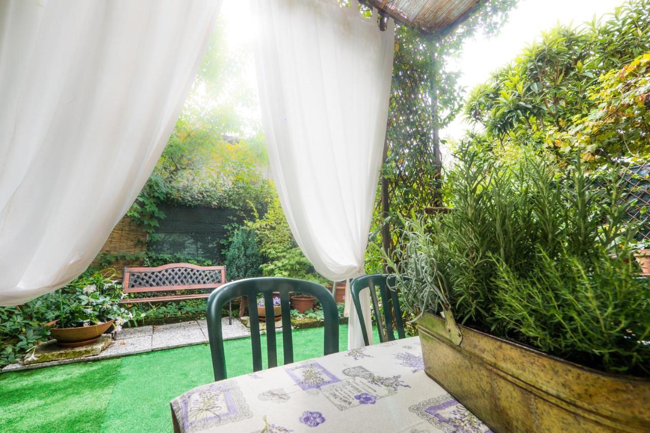 Ferienwohnung Garden Sweet House Desenzano Desenzano del Garda Exterior foto