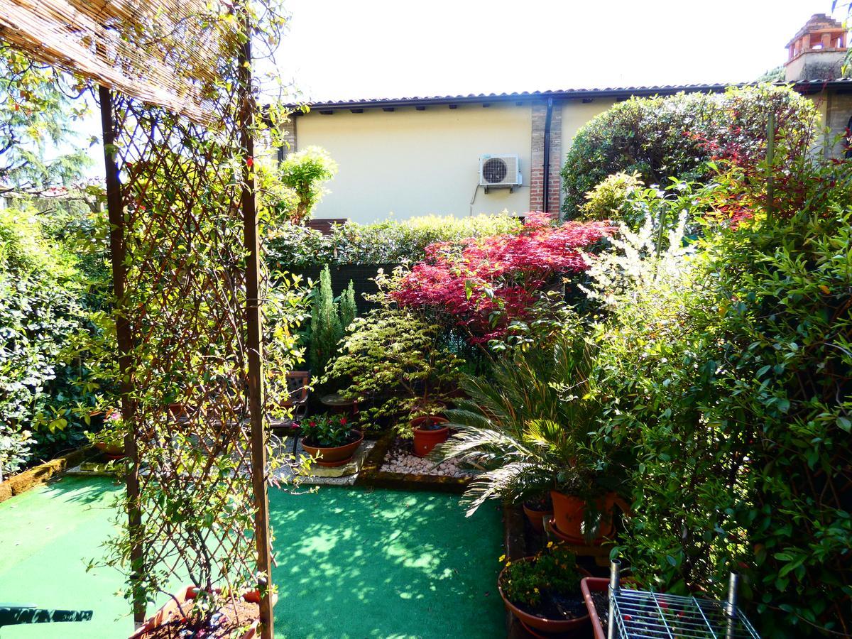 Ferienwohnung Garden Sweet House Desenzano Desenzano del Garda Exterior foto